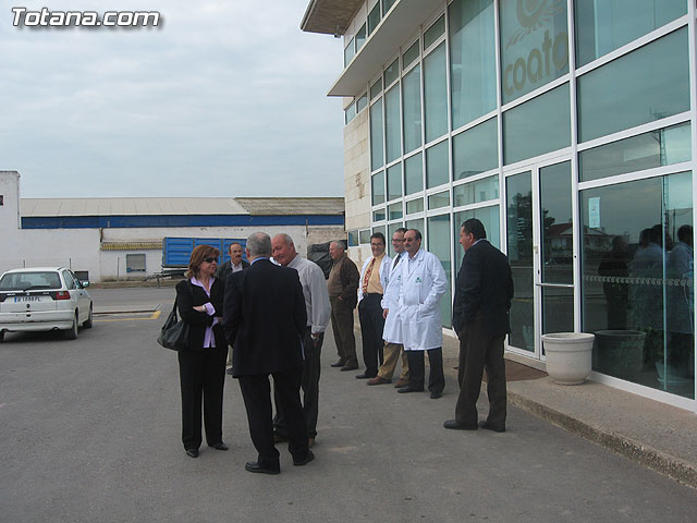 LA CONSEJERA DE TRABAJO Y POLÍTICA SOCIAL VISITA LAS INSTALACIONES DE LA COOPERATIVA AGRARIA DE TOTANA (COATO) - 6