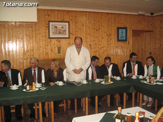 LA CONSEJERA DE TRABAJO Y POLÍTICA SOCIAL VISITA LAS INSTALACIONES DE LA COOPERATIVA AGRARIA DE TOTANA (COATO) - 18