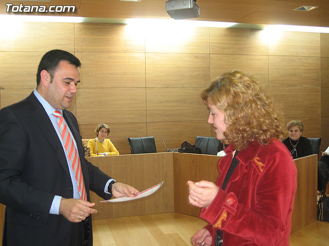 SE CLAUSURA LOS CURSOS DEL PROGRAMA MAGAP-EMPLEO CON LA ENTREGA DE DIPLOMAS A UN CENTENAR DE ALUMNAS - 10