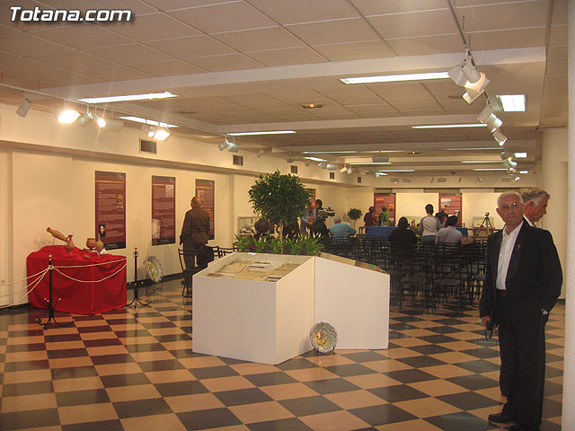 LA PRESENTACIÓN DEL LIBRO “HACIA LA CONQUISTA DEL PODER: EL CONFLICTO COMUNERO EN ALEDO-TOTANA (1520-1523)” INAUGURA LA EXPOSICIÓN “TOTANA EN SU HISTORIA” - 1