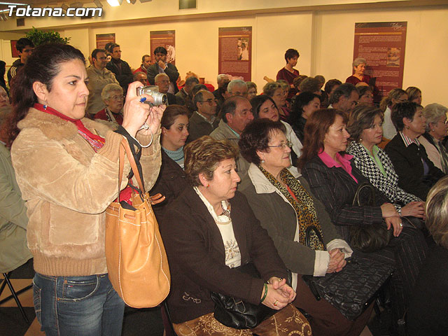 LA PRESENTACIÓN DEL LIBRO “HACIA LA CONQUISTA DEL PODER: EL CONFLICTO COMUNERO EN ALEDO-TOTANA (1520-1523)” INAUGURA LA EXPOSICIÓN “TOTANA EN SU HISTORIA” - 45