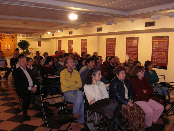 CONFERENCIA SOBRE LA PRESHISTORIA DE TOTANA A CARGO DEL PROFESOR TITULAR DE LA UNIVERSIDAD DE MURCIA JOAQUÍN LOMBA MAURANDI - 10