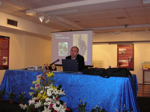 CONFERENCIA SOBRE LA PRESHISTORIA DE TOTANA A CARGO DEL PROFESOR TITULAR DE LA UNIVERSIDAD DE MURCIA JOAQUÍN LOMBA MAURANDI - 5
