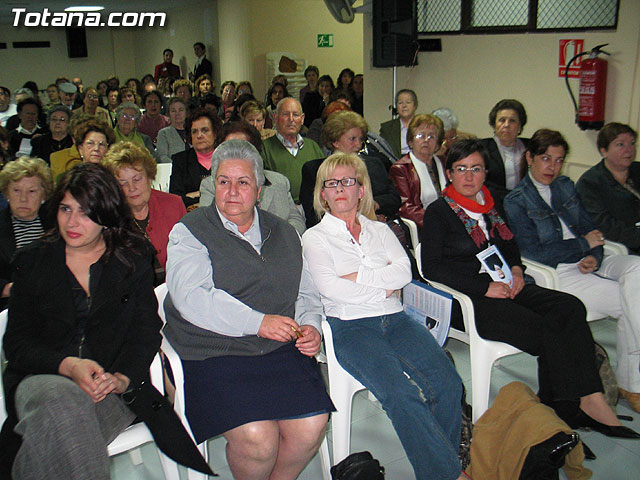 EL CANDIDATO DEL PARTIDO POPULAR SE COMPROMETE CON LAS ASOCIACIONES DE MUJERES DE TOTANA A TRAVÉS DE UN DECÁLOGO DE PROPUESTAS - 9