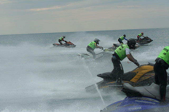 ANTONIO COSTA CONSIGUE EN SU PRIMERA TEMPORADA EN F1 EL TÍTULO DEL CAMPEONATO REGIONAL DE MURCIA DE MOTONAÚTICA RAID-OFFSHORE - 10