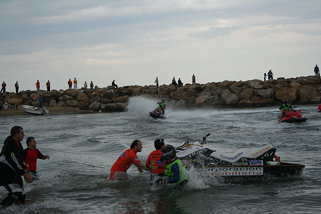ANTONIO COSTA CONSIGUE EN SU PRIMERA TEMPORADA EN F1 EL TÍTULO DEL CAMPEONATO REGIONAL DE MURCIA DE MOTONAÚTICA RAID-OFFSHORE - 12