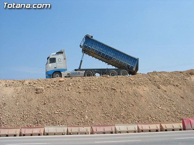 UN TOTAL DE 15 KILÓMETROS DE LA AUTOVÍA TOTANA-MAZARRÓN SE ABRIRÁN AL TRÁFICO A FINALES DEL MES DE MAYO - 10 UN TOTAL DE 15 KILÓMETROS DE LA AUTOVÍA TOTANA-MAZARRÓN SE ABRIRÁN AL TRÁFICO A FINALES DEL MES DE MAYO - 10
