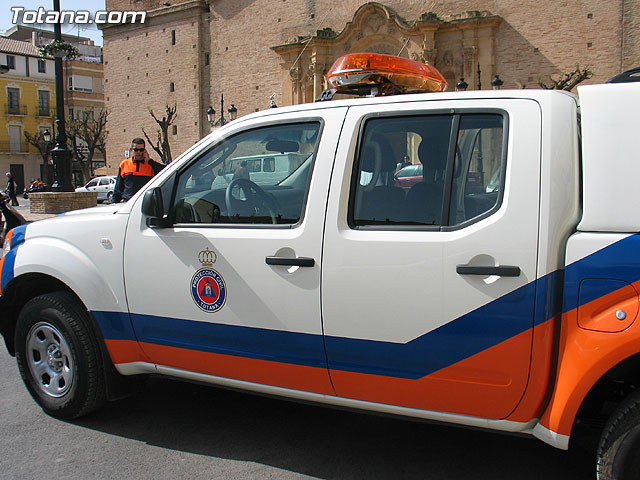 EL DIRECTOR GENERAL DE PROTECCIÓN CIVIL ENTREGA UN NUEVO VEHÍCULO DE EMERGENCIA Y TRANSPORTE DE PERSONAL A PROTECCIÓN CIVIL DE TOTANA - 8