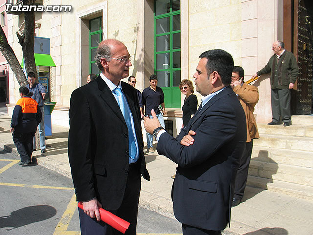 EL DIRECTOR GENERAL DE PROTECCIÓN CIVIL ENTREGA UN NUEVO VEHÍCULO DE EMERGENCIA Y TRANSPORTE DE PERSONAL A PROTECCIÓN CIVIL DE TOTANA - 21