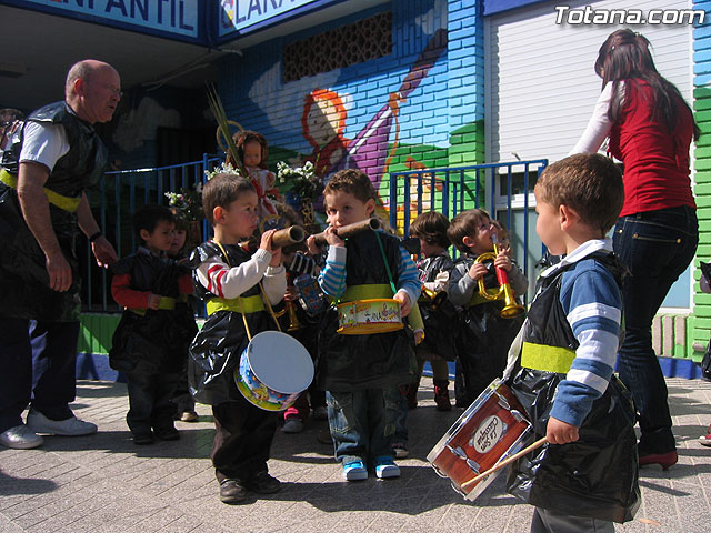 Procesin Infantil - Clara Campoamor - 31