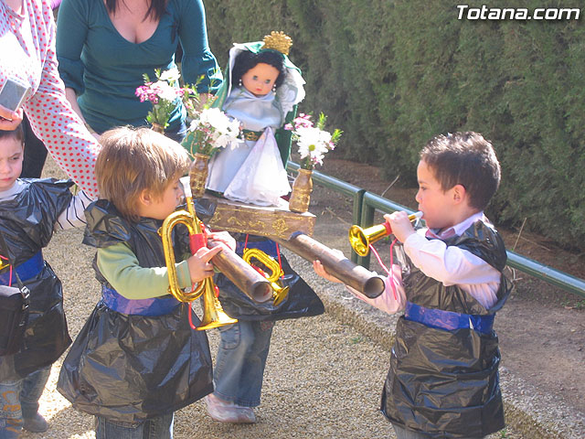 Procesin Infantil - Clara Campoamor - 61