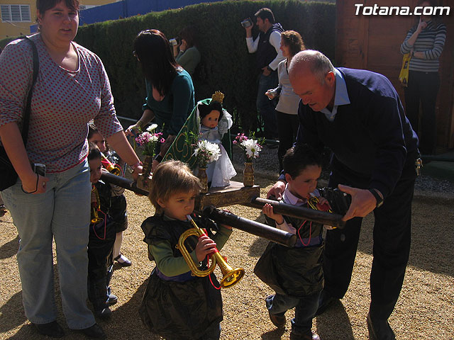 Procesin Infantil - Clara Campoamor - 68