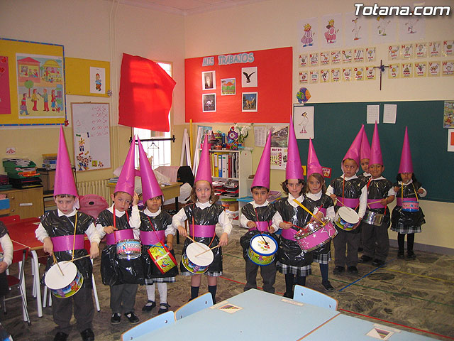 Procesin Infantil - Colegio La Milagrosa - 11