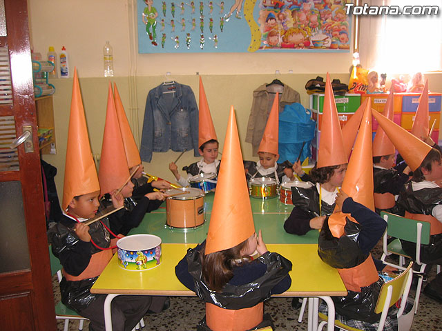 Procesin Infantil - Colegio La Milagrosa - 14