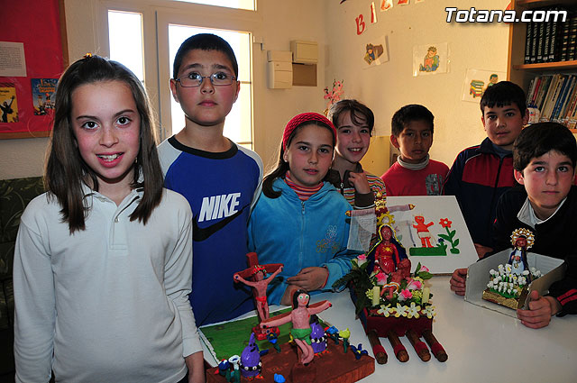 As ven los alumnos del colegio Santa Eulalia la Semana Santa - 18