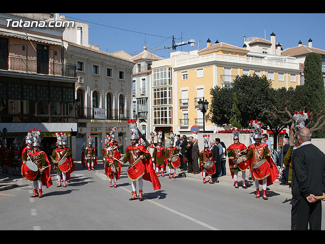  ENTREGA DE BANDERA A LOS 