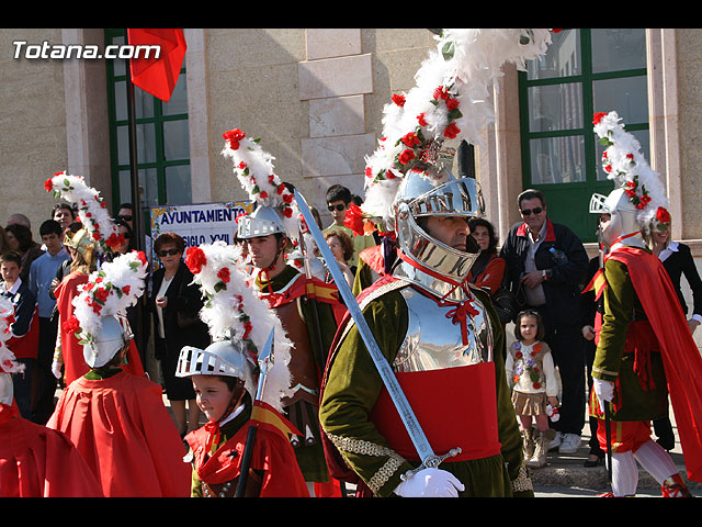  ENTREGA DE BANDERA A LOS 