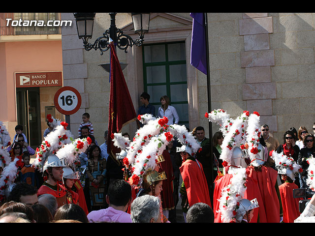  ENTREGA DE BANDERA A LOS 