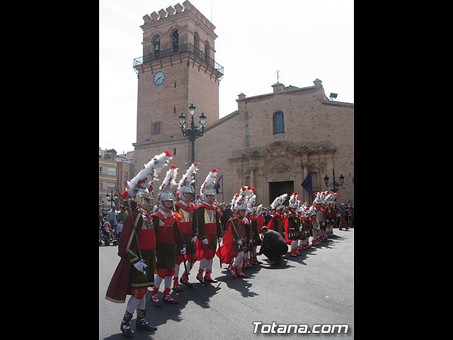 Ceremonia de entrega de la Bandera a los 