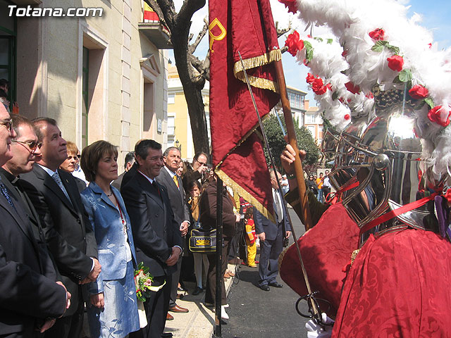 Ceremonia de entrega de la Bandera a los 