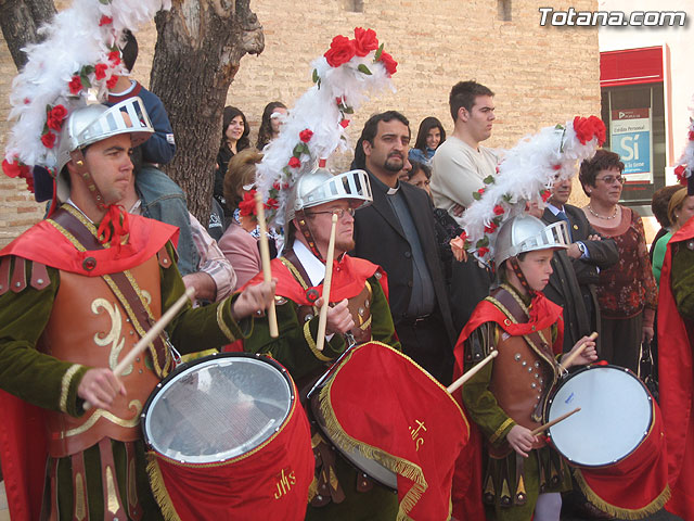 Ceremonia de entrega de la Bandera a los 