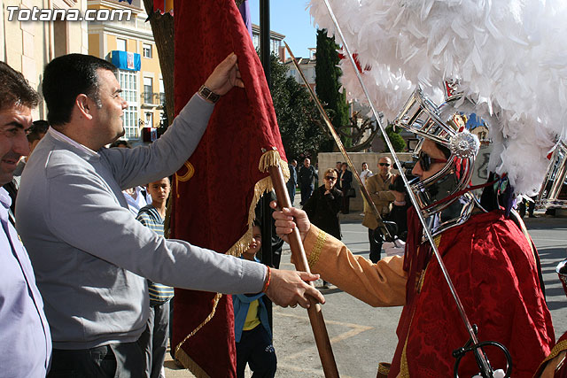 Entrega de la Bandera a los Armaos. Totana 2009 - 19