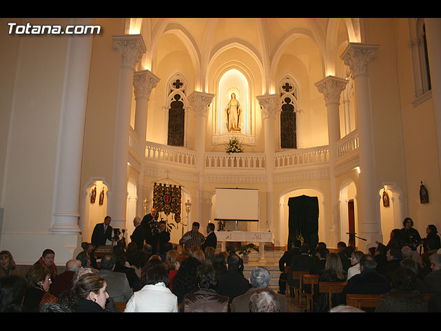 ACTO OFICIAL DE PRESENTACIN DEL CARTEL DE LA SEMANA SANTA2008 QUE ILUSTRA UNA BELLA IMAGEN DE LA SANTSIMA VIRGEN DE LA ESPERANZA    - 37