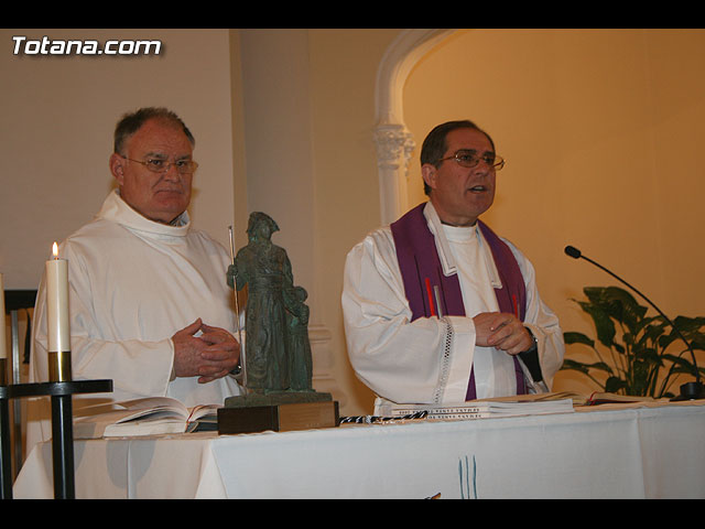 ACTO OFICIAL DE PRESENTACIN DEL CARTEL DE LA SEMANA SANTA2008 QUE ILUSTRA UNA BELLA IMAGEN DE LA SANTSIMA VIRGEN DE LA ESPERANZA    - 41