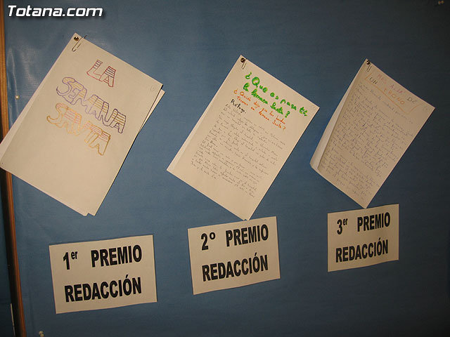 SE ENTREGAN LOS PREMIOS DEL I CONCURSO DE DIBUJO Y REDACCIN 