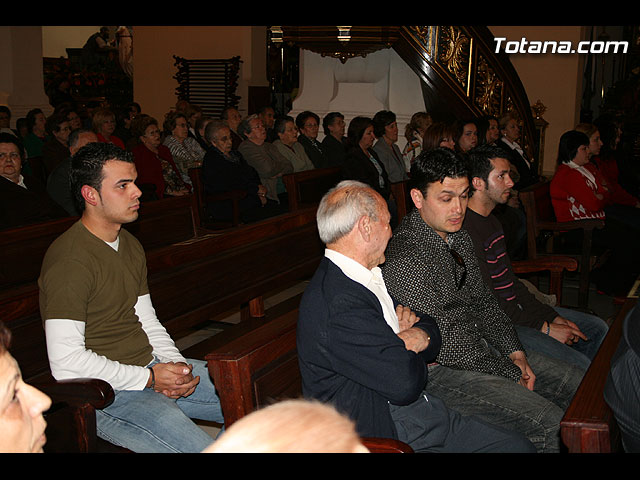 IMPOSICIN DE ESCAPULARIOS A LOS NUEVOS COFRADES Y  DAMAS DE LAS COFRADAS DEL SANTSIMO CRISTO DE LA AGONA Y LA SANTSIMA VIRGEN DE LA ESPERANZA - 5