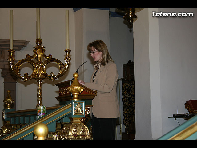 IMPOSICIN DE ESCAPULARIOS A LOS NUEVOS COFRADES Y  DAMAS DE LAS COFRADAS DEL SANTSIMO CRISTO DE LA AGONA Y LA SANTSIMA VIRGEN DE LA ESPERANZA - 10