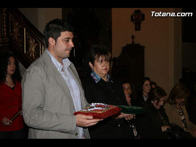 IMPOSICIN DE ESCAPULARIOS A LOS NUEVOS COFRADES Y  DAMAS DE LAS COFRADAS DEL SANTSIMO CRISTO DE LA AGONA Y LA SANTSIMA VIRGEN DE LA ESPERANZA - 14