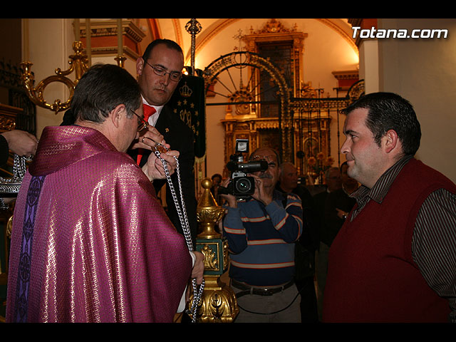 IMPOSICIN DE ESCAPULARIOS A LOS NUEVOS COFRADES Y  DAMAS DE LAS COFRADAS DEL SANTSIMO CRISTO DE LA AGONA Y LA SANTSIMA VIRGEN DE LA ESPERANZA - 38