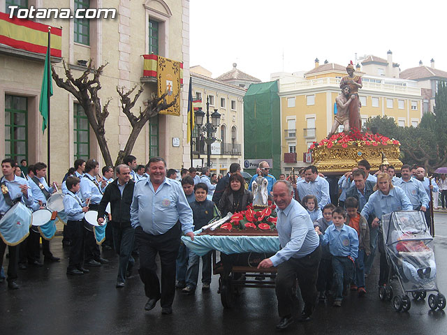 JUEVES SANTO - TRASLADO DE LOS TRONOS A LA PARROQUIA DE SANTIAGO - 19