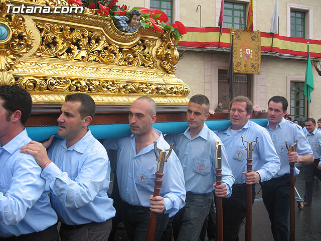 JUEVES SANTO - TRASLADO DE LOS TRONOS A LA PARROQUIA DE SANTIAGO - 25