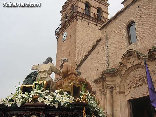 JUEVES SANTO - TRASLADO DE LOS TRONOS A LA PARROQUIA DE SANTIAGO - 225