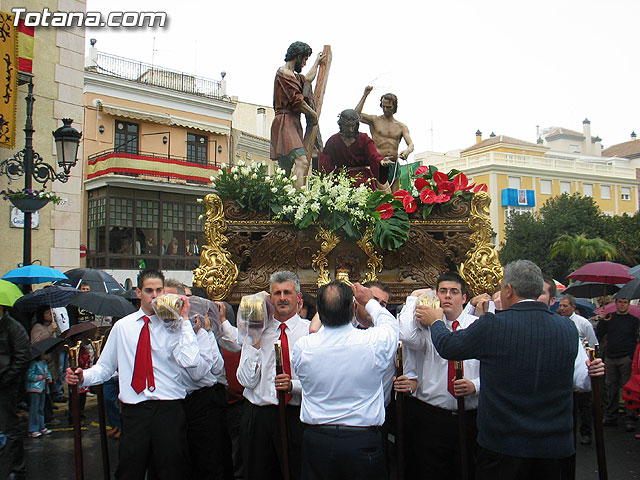 JUEVES SANTO - TRASLADO DE LOS TRONOS A LA PARROQUIA DE SANTIAGO - 417