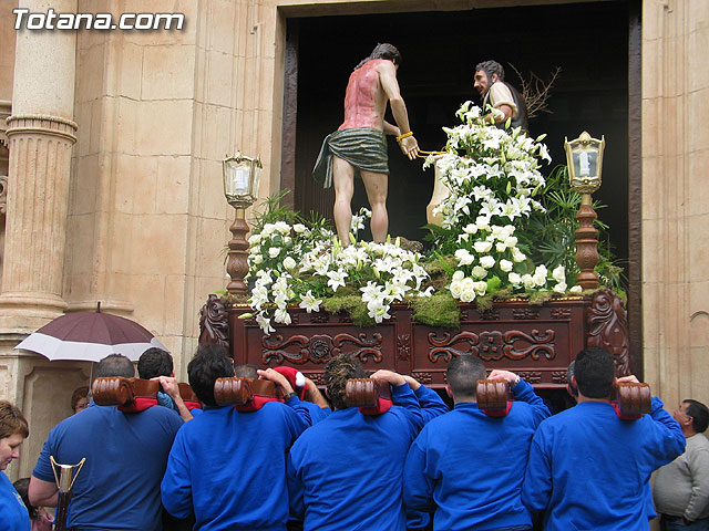 JUEVES SANTO - TRASLADO DE LOS TRONOS A LA PARROQUIA DE SANTIAGO - 482