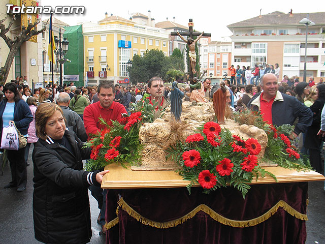 JUEVES SANTO - TRASLADO DE LOS TRONOS A LA PARROQUIA DE SANTIAGO - 533