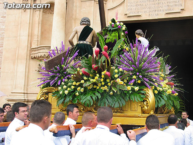 JUEVES SANTO - TRASLADO DE LOS TRONOS A LA PARROQUIA DE SANTIAGO - 599