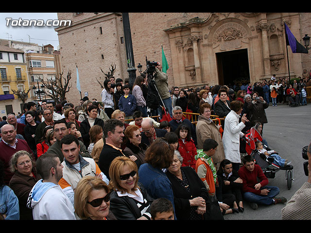 JUEVES SANTO - TRASLADO DE LOS TRONOS A LA PARROQUIA DE SANTIAGO - 151