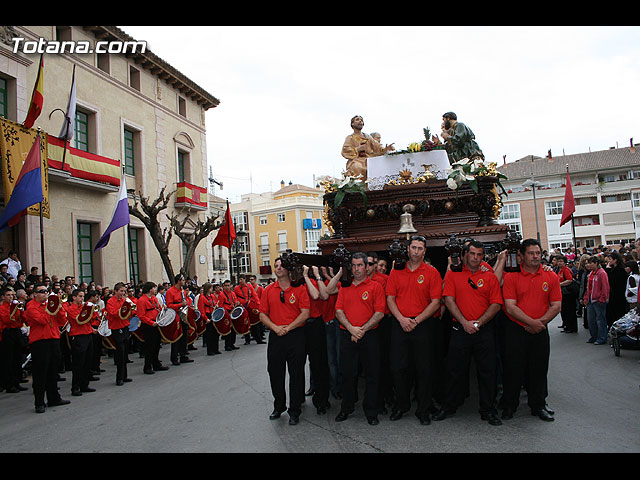 JUEVES SANTO - TRASLADO DE LOS TRONOS A LA PARROQUIA DE SANTIAGO - 247