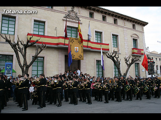 JUEVES SANTO - TRASLADO DE LOS TRONOS A LA PARROQUIA DE SANTIAGO - 353