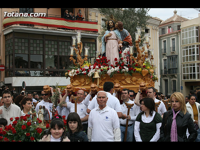 JUEVES SANTO - TRASLADO DE LOS TRONOS A LA PARROQUIA DE SANTIAGO - 436