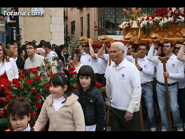 JUEVES SANTO - TRASLADO DE LOS TRONOS A LA PARROQUIA DE SANTIAGO - 437