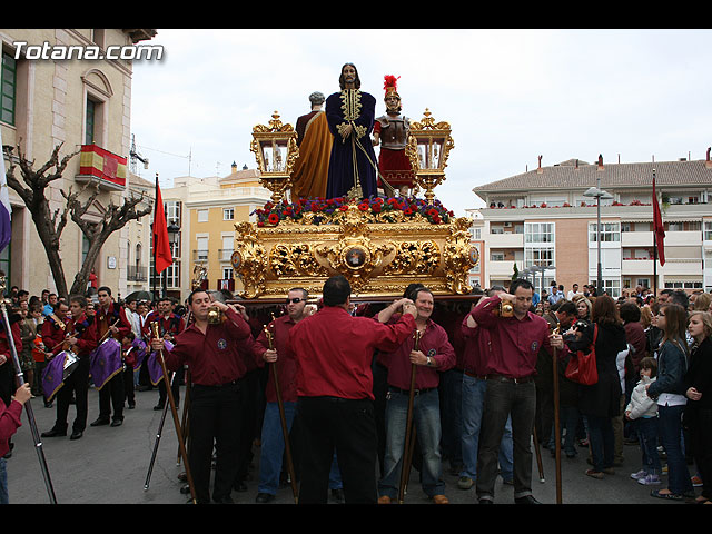 JUEVES SANTO - TRASLADO DE LOS TRONOS A LA PARROQUIA DE SANTIAGO - 468