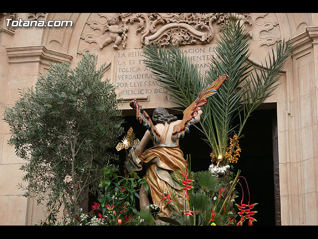 JUEVES SANTO - TRASLADO DE LOS TRONOS A LA PARROQUIA DE SANTIAGO - 549