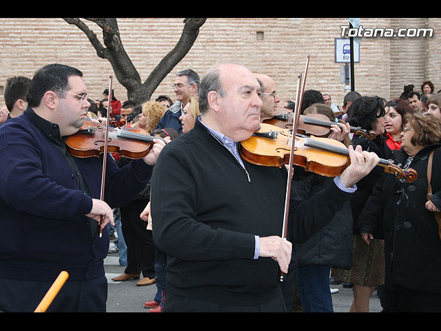 JUEVES SANTO - TRASLADO DE LOS TRONOS A LA PARROQUIA DE SANTIAGO - 578