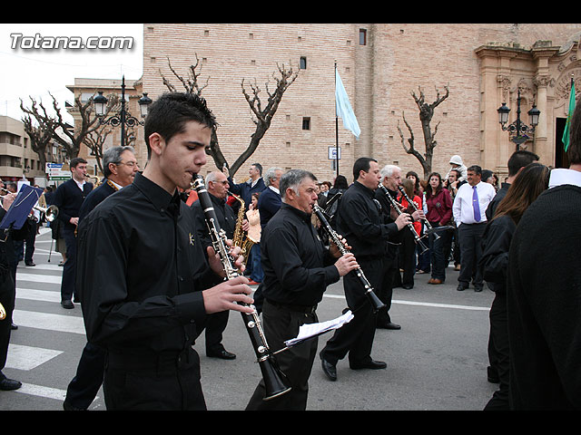 JUEVES SANTO - TRASLADO DE LOS TRONOS A LA PARROQUIA DE SANTIAGO - 583