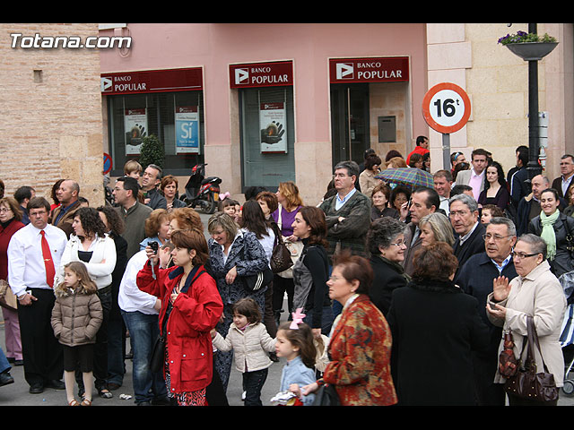 JUEVES SANTO - TRASLADO DE LOS TRONOS A LA PARROQUIA DE SANTIAGO - 608